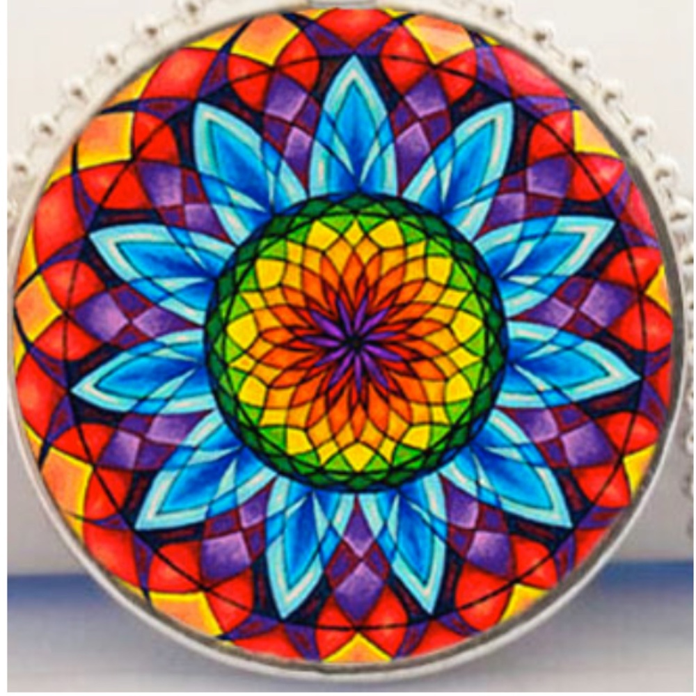 MANDALA PATTERN PENDANT NECKLACE, HANDMADE, GLASS DOME ON METAL, 23 INCH SILVER-